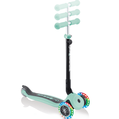 高樂寶 Globber Go.Up Foldable Plus Lights 摺疊閃燈滑板車 綠色